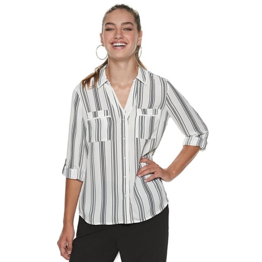 Candie's Roll-Tab Blouse in Variegated Stripe (Black and White) Size Small